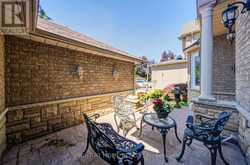 99 NAUGHTON DRIVE | Richmond Hill Ontario | Slide Image Four