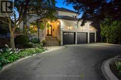 67 STOCKDALE CRESCENT | Richmond Hill Ontario | Slide Image Three
