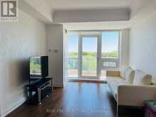 612 - 15 STOLLERY POND CRESCENT | Markham Ontario | Slide Image Seven