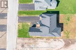 22 ALDWINCKLE AVENUE | Oro-Medonte Ontario | Slide Image Forty-eight