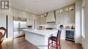 24 LIMERICK STREET | Richmond Hill Ontario | Slide Image Nine