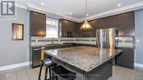33 TAMARACK TRAIL | Barrie Ontario | Slide Image Eleven