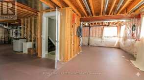 33 TAMARACK TRAIL | Barrie Ontario | Slide Image Thirty-seven