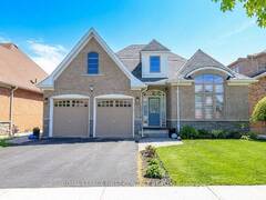 33 TAMARACK TRAIL Barrie Ontario, L4N 6M7