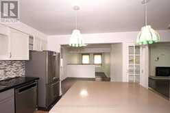 7 HURON STREET | Barrie Ontario | Slide Image Eleven