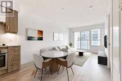 703 - 18 UPTOWN DRIVE | Markham Ontario | Slide Image Thirteen