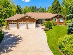 287 BURNS BOULEVARD King Ontario, L7B 1E1