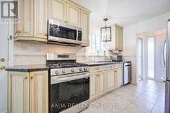 24 FRIAR TUCK ROAD | Markham Ontario | Slide Image Twelve