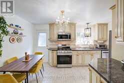 24 FRIAR TUCK ROAD | Markham Ontario | Slide Image Sixteen
