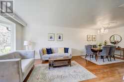 24 FRIAR TUCK ROAD | Markham Ontario | Slide Image Nineteen