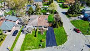 24 FRIAR TUCK ROAD | Markham Ontario | Slide Image Six