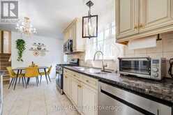 24 FRIAR TUCK ROAD | Markham Ontario | Slide Image Nine