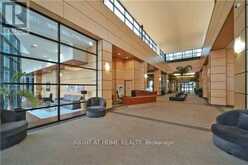 2606 - 2900 HIGHWAY 7 ROAD | Vaughan Ontario | Slide Image Fifteen