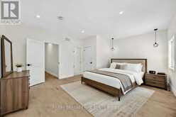 26 ROSE AVENUE | Orillia Ontario | Slide Image Thirteen