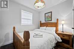 2014 EDINBURGH DRIVE | Burlington Ontario | Slide Image Twenty-nine