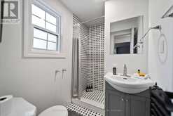 2014 EDINBURGH DRIVE | Burlington Ontario | Slide Image Eight