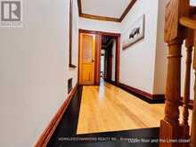 291 ST CLAIR AVENUE E | Toronto Ontario | Slide Image Twenty-seven