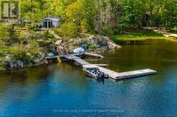 6932 ISLAND 1810 / BONE ISLAND | Honey Harbour Ontario | Slide Image One