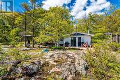 6932 ISLAND 1810 / BONE ISLAND | Honey Harbour Ontario | Slide Image Five