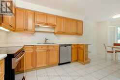 66 - 5480 GLEN ERIN DRIVE | Mississauga Ontario | Slide Image Seven