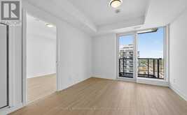 1005 - 3079 TRAFALGAR ROAD | Oakville Ontario | Slide Image Five
