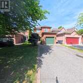 49 HOOD CRESCENT | Brampton Ontario | Slide Image Three