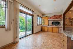 27 MULHOLLAND AVENUE | Toronto Ontario | Slide Image Nine
