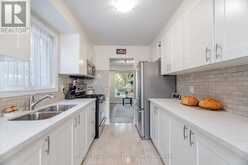 3017 GLACE BAY ROAD | Mississauga Ontario | Slide Image Ten