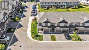 745 CHELTON ROAD | London Ontario | Slide Image Three