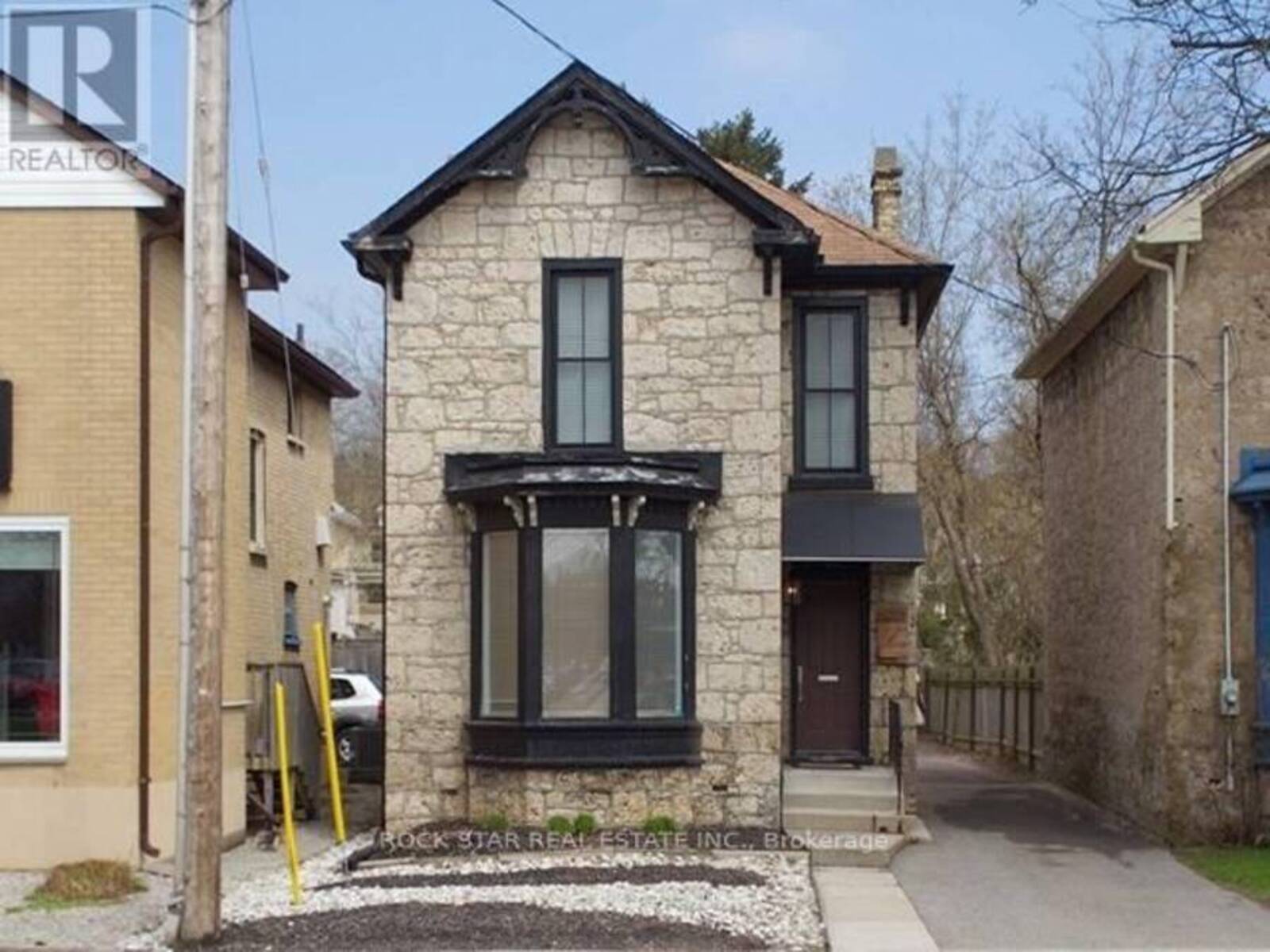 111 AINSLIE STREET N, Cambridge, Ontario N1R 3P2