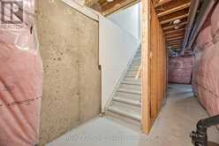 8 RAPIDS LANE | Hamilton Ontario | Slide Image Forty-two
