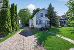 23 MARIA STREET | Penetanguishene Ontario | Slide Image Fifteen