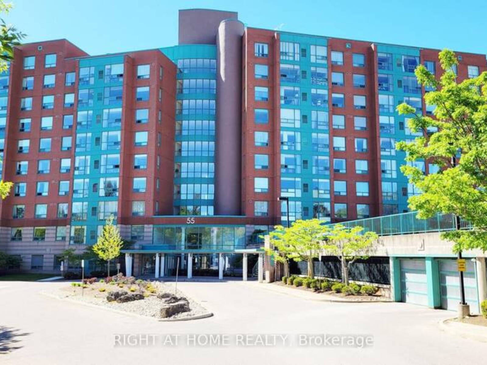 302 - 55 BLUE SPRINGS DRIVE, Waterloo, Ontario N2J 4T3