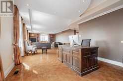 13 - 423 AVENUE ROAD | Toronto Ontario | Slide Image Twelve