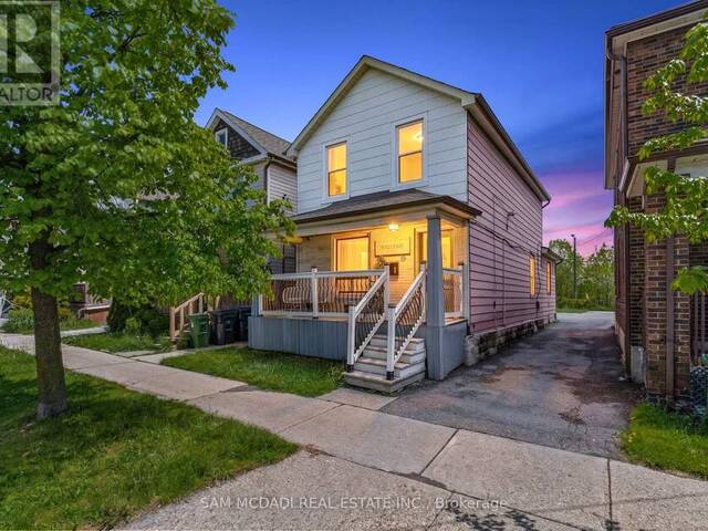 19 TOFFEE COURT Toronto Ontario, M8V 3B9 - 4 Bedrooms Home For Sale