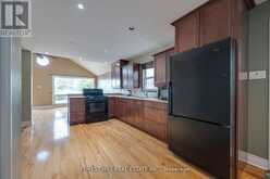 40 CONNOR DRIVE | Whitchurch-Stouffville Ontario | Slide Image Eighteen