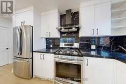 37 MARKLAND DRIVE | Toronto Ontario | Slide Image Eighteen