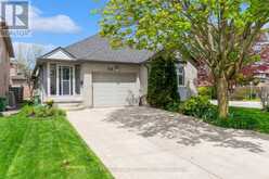 50 SPADARA DRIVE | Hamilton Ontario | Slide Image Three