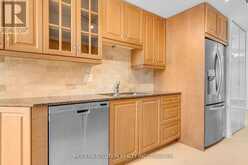 426 - 32 CLARISSA DRIVE | Richmond Hill Ontario | Slide Image Twenty