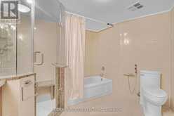 426 - 32 CLARISSA DRIVE | Richmond Hill Ontario | Slide Image Thirty-one