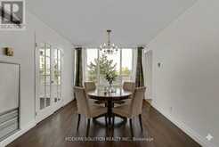 426 - 32 CLARISSA DRIVE | Richmond Hill Ontario | Slide Image One