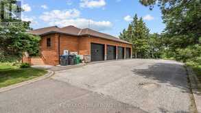 37 FENTON WAY | Brampton Ontario | Slide Image Four