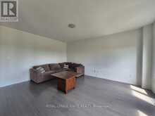 137 GILDERSLEEVE BOULEVARD | Loyalist Ontario | Slide Image Ten