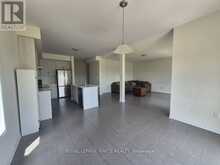 137 GILDERSLEEVE BOULEVARD | Loyalist Ontario | Slide Image Six