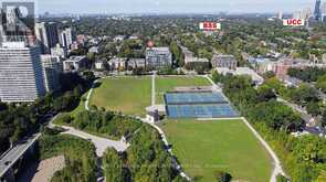 TH107 - 6 PARKWOOD AVENUE | Toronto Ontario | Slide Image Three
