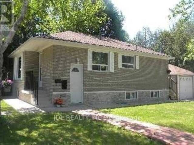 10676 BAYVIEW AVENUE Richmond Hill Ontario, L4C 3N9 - 4 Bedrooms Home For Sale