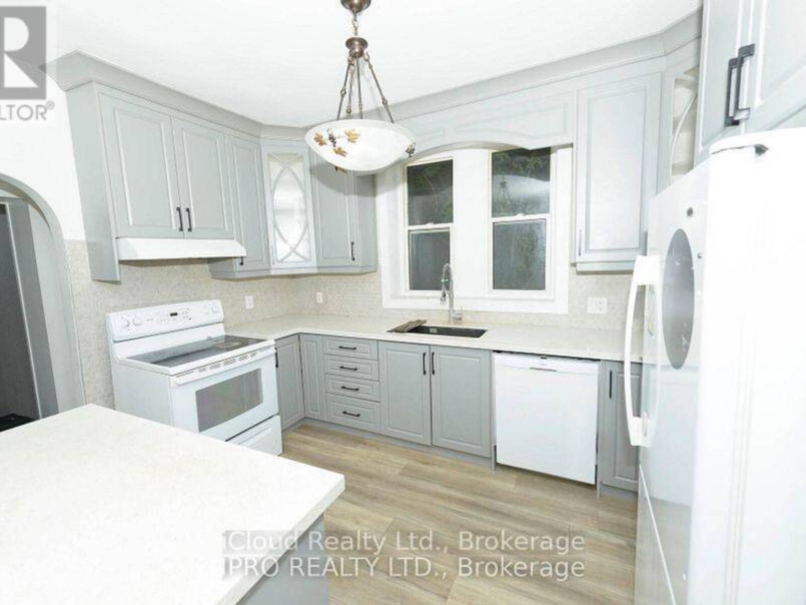 81 FLORENCE AVENUE, Kitchener, Ontario N2A 2K9