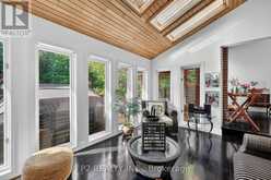 35 JODIES LANE | Midhurst Ontario | Slide Image Eleven