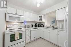 220 - 326 MAJOR MACKENZIE DRIVE | Richmond Hill Ontario | Slide Image Twelve