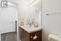 39 TURNBERRY LANE | Barrie Ontario | Slide Image Nine